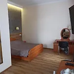 Central 2* Narva