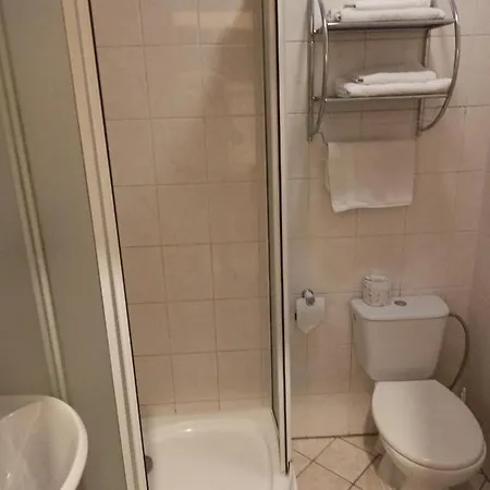 Central Hotel Narva