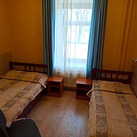 Central 2* Narva