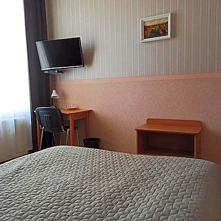 Hotel Central 2*